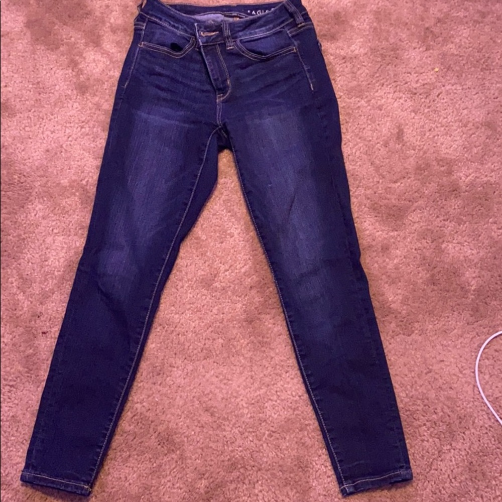 Dark wash AE skinny jeans